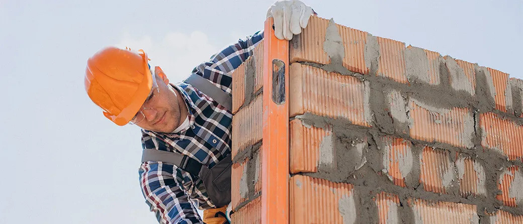 Jakie zalety i jakie wady ma pustak ceramiczny?